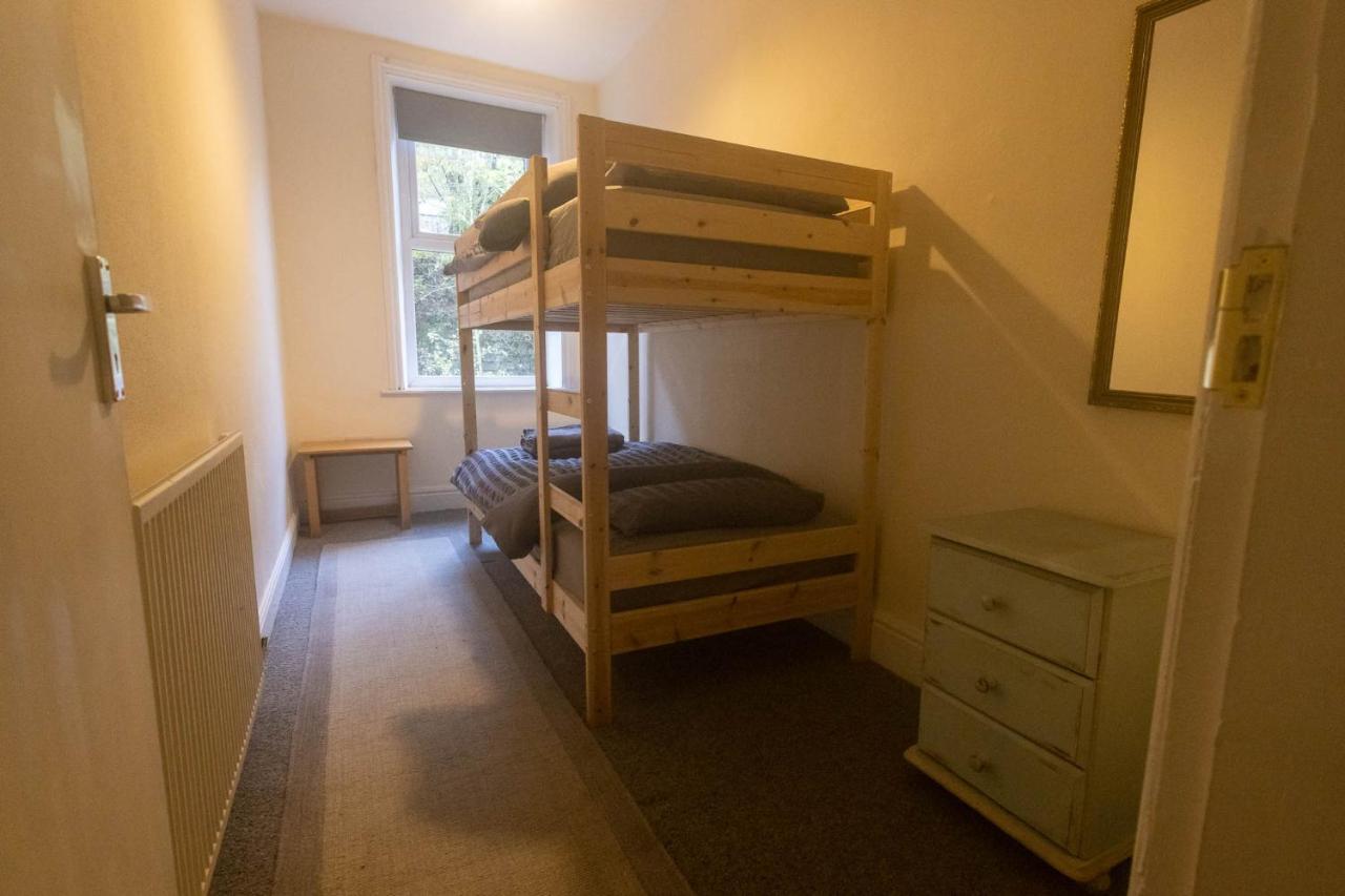 Beautiful Riverside Home, Hebden Bridge, Woodland Views, Sleeps 2 - 9 Exterior foto